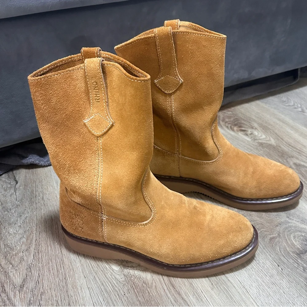 Rhino Suede Pull On Boots Tan - Picture 4 of 6